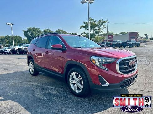 Used 2020 GMC Terrain SLE w/ Driver Convenience Package FWD image 3