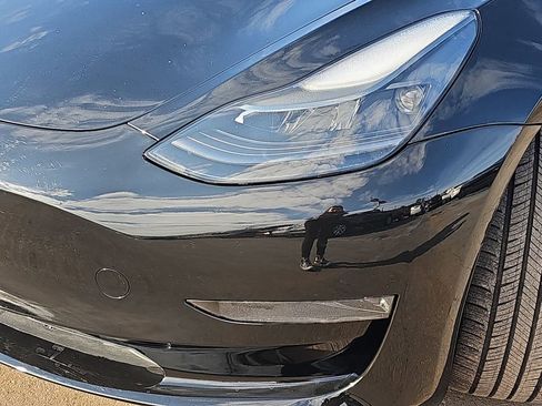 Used 2023 Tesla Model 3 Standard Range image 36