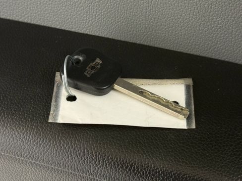 Used 2018 Chevrolet Silverado 1500 W/T RWD image 80