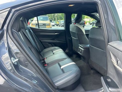 Used 2025 Toyota Camry SE FWD image 18