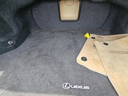 Used 2015 Lexus ES 350 w/ Premium Package FWD image 9