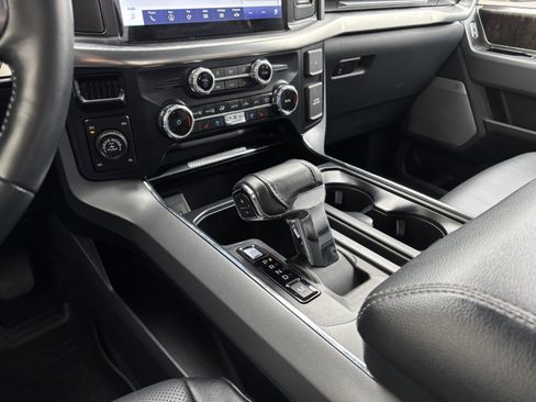 Used 2023 Ford F150 Lariat w/ FX4 Off-Road Package image 30