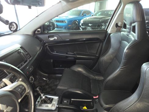 Used 2015 Mitsubishi Lancer Evolution MR image 17