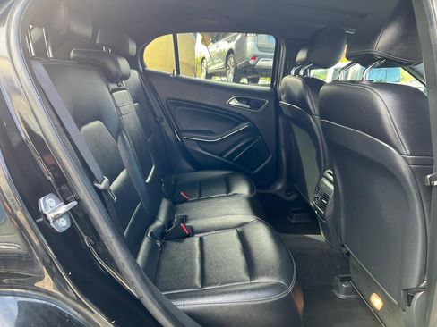 Used 2018 Mercedes-Benz GLA 250 image 14
