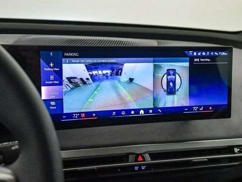 New 2026 BMW iX xDrive45 w/ M Sport Package image 25