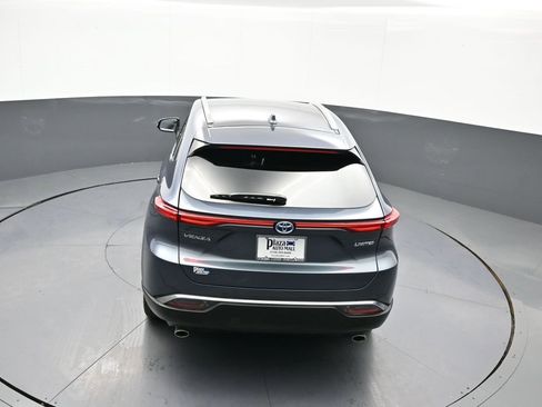 Used 2024 Toyota Venza Limited image 38