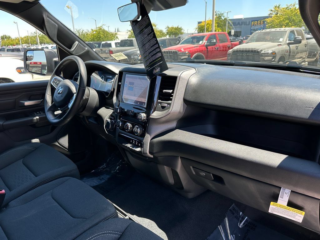 New 2026 RAM 1500 Express RWD image 15