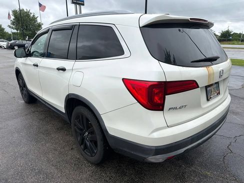 Used 2017 Honda Pilot Touring image 4