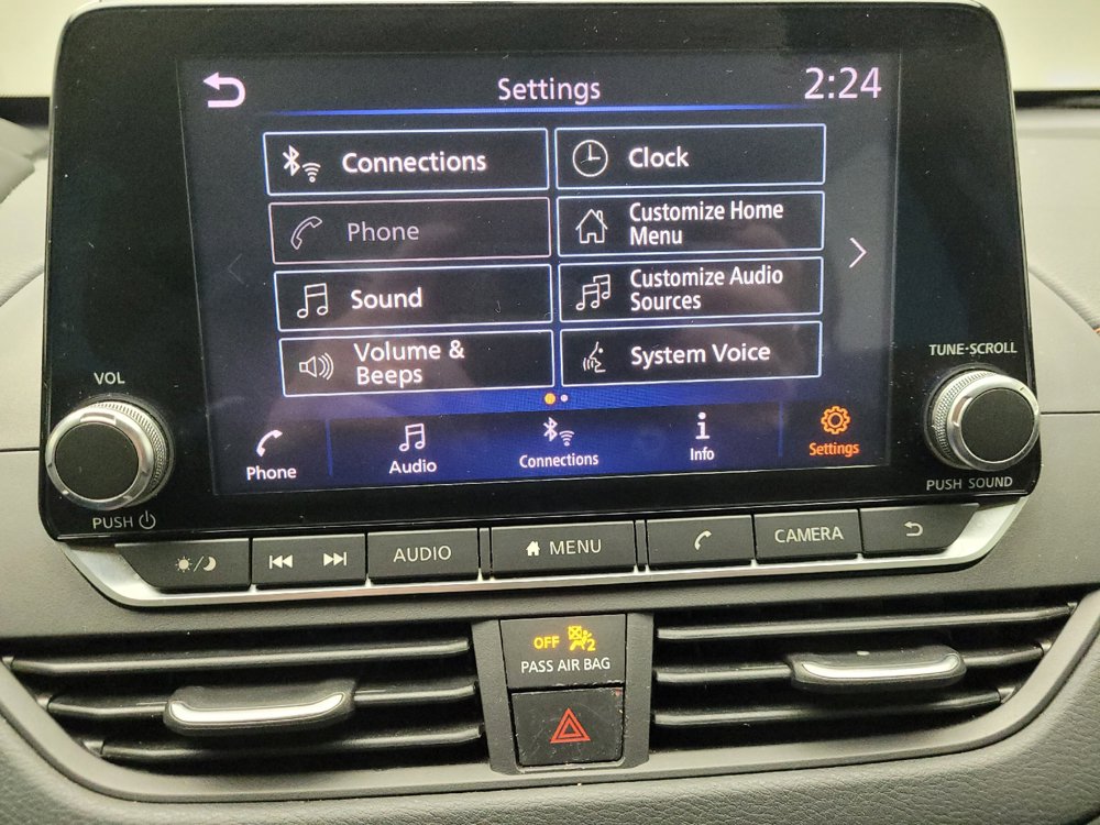 Used 2019 Nissan Altima 2.5 SR FWD image 25