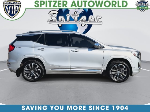 Used 2019 GMC Terrain Denali w/ Driver Alert Package II AWD/4WD image 11