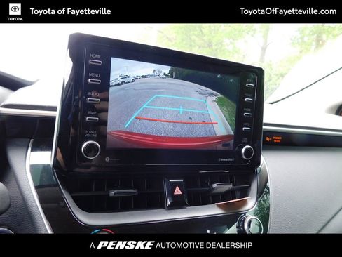 Used 2021 Toyota Corolla LE image 10