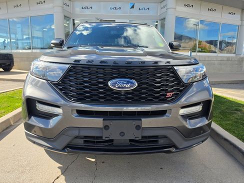 Used 2020 Ford Explorer ST w/ ST Street Pack image 2
