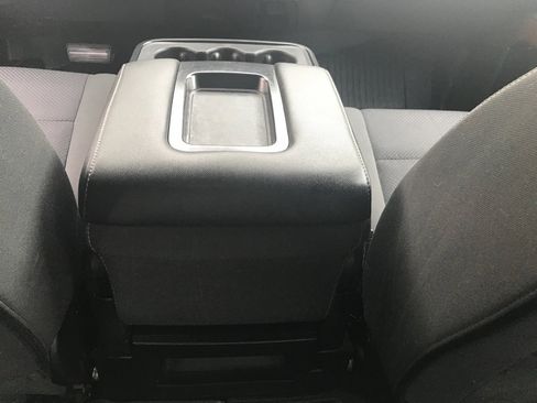 Used 2017 GMC Sierra 1500 SLE w/ SLE Value Package image 14