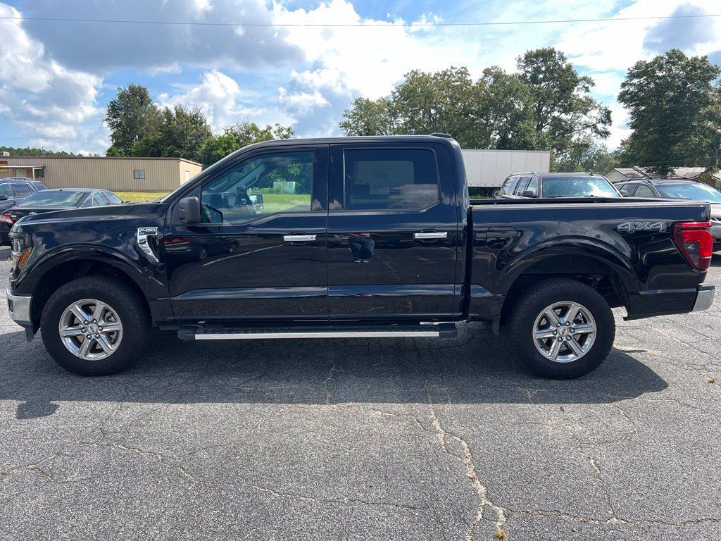 Used 2025 Ford F150 XLT w/ Equipment Group 301A Standard AWD/4WD image 22
