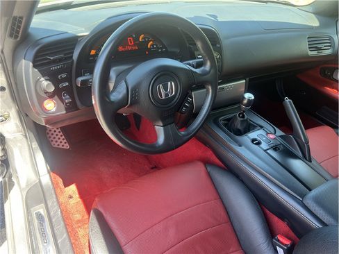 Used 2006 Honda S2000 image 18