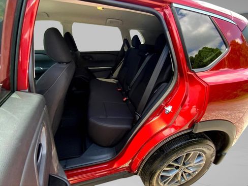 New 2026 Nissan Rogue S image 15