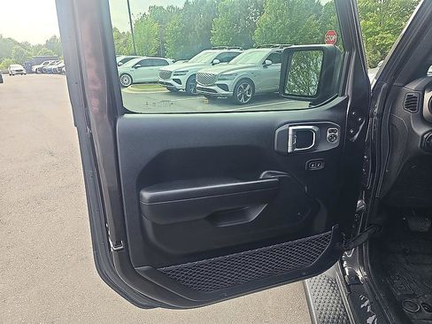 Used 2020 Jeep Wrangler Unlimited Sport S AWD/4WD image 10