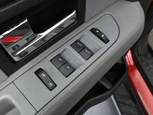 Used 2013 Ford F150 XLT w/ Luxury Equipment Group image 21