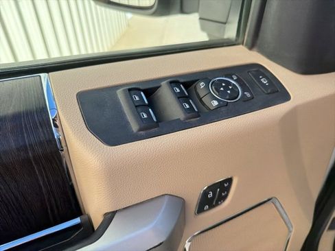 Used 2021 Ford F350 Lariat w/ Lariat Ultimate Package image 13