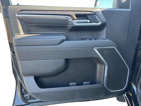 Used 2022 Chevrolet Silverado 1500 RST AWD/4WD image 18