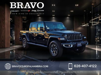 New 2026 Jeep Gladiator Sahara