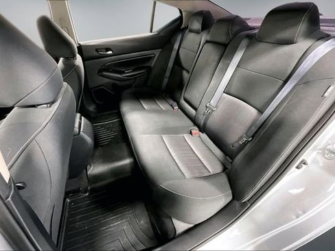 Used 2022 Nissan Altima 2.5 SV image 21