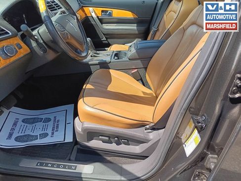 Used 2011 Lincoln MKX AWD w/ 102A Rapid Spec Order Code image 23