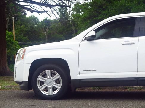 Used 2014 GMC Terrain SLE w/ LPO, Protection Package FWD image 27