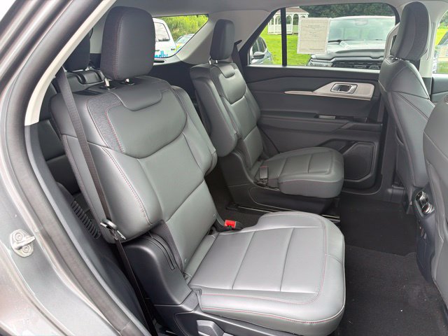Used 2026 Ford Explorer Active w/ Active Comfort Package AWD/4WD image 46