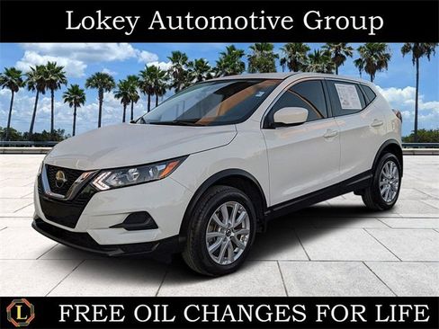 Certified 2022 Nissan Rogue Sport S image 1