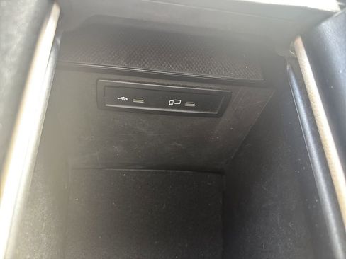 Used 2022 Mercedes-Benz GLC 300 image 22