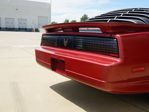 Used 1987 Pontiac Firebird Trans Am image 30