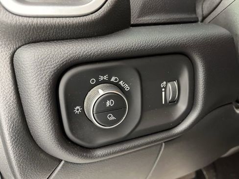 Used 2021 RAM 2500 Big Horn w/ Level 1 Equipment Group image 36