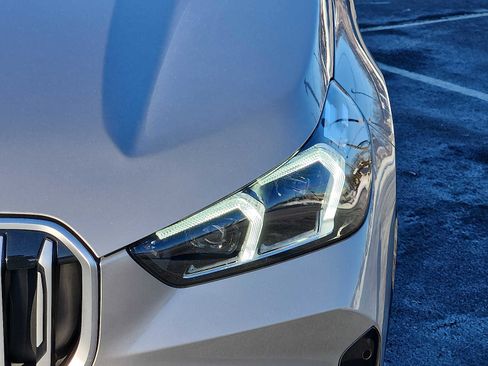 Used 2025 BMW X1 xDrive28i w/ Convenience Package image 9