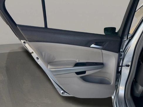 Used 2008 Honda Accord EX image 18
