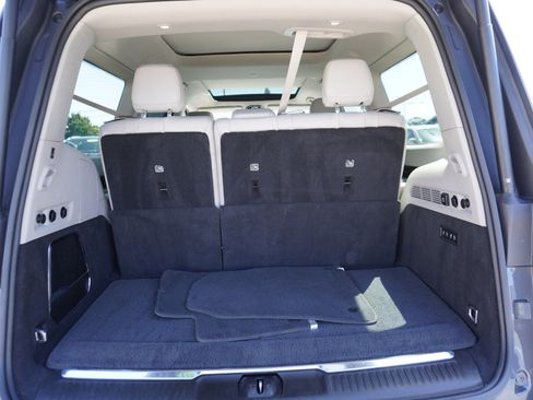 Used 2022 Jeep Grand Wagoneer Series I AWD/4WD image 14