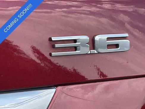 Used 2017 Cadillac XT5 Luxury w/ Driver Awareness Package AWD/4WD image 40