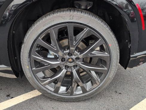 New 2025 Toyota Crown Signia Limited image 10