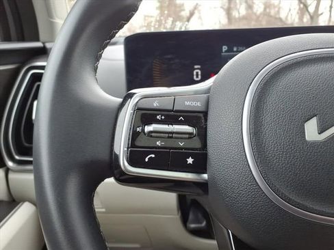 Used 2025 Kia Sorento X-Line EX image 22