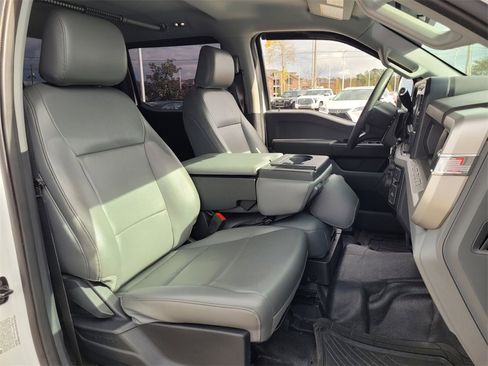 Used 2024 Ford F350 XL w/ XL Chrome Package image 12