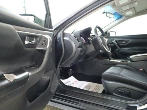 Used 2018 Nissan Altima 2.5 S w/ S Convenience Package FWD image 9