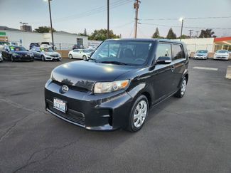 Used 2011 Scion xB image 1