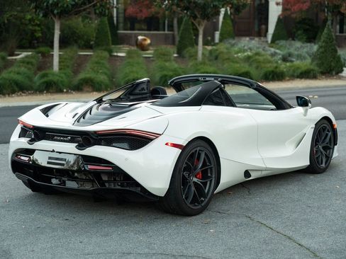 Used 2021 McLaren 720S Spider image 46