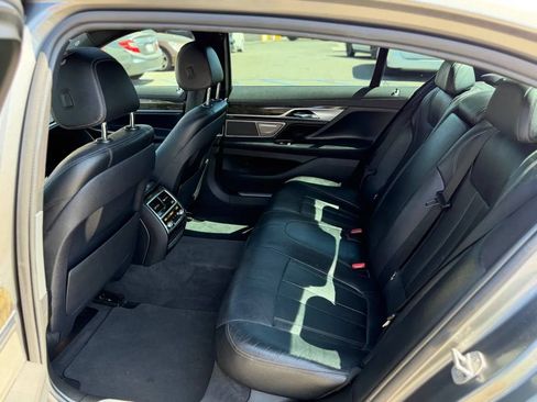 Used 2016 BMW 740i RWD image 31