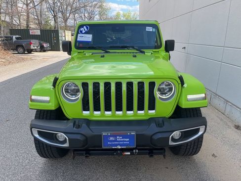 Used 2021 Jeep Wrangler Unlimited Sahara w/ Cold Weather Group AWD/4WD image 3