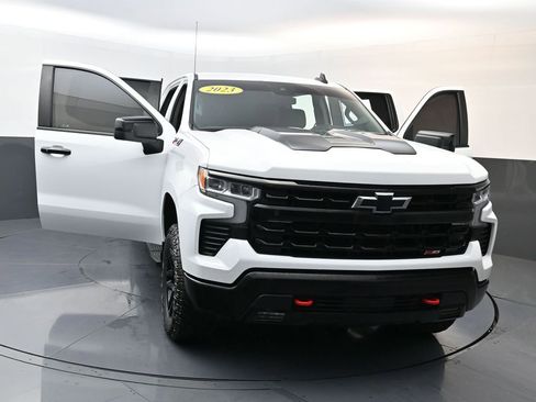 Used 2023 Chevrolet Silverado 1500 LT Trail Boss w/ Protection Package image 29