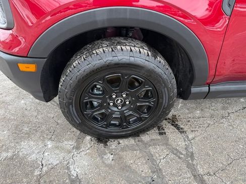 Used 2025 Ford Bronco Sport Badlands image 24