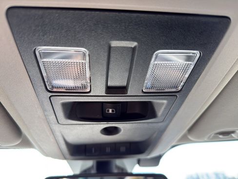 Used 2017 RAM 1500 Big Horn image 24