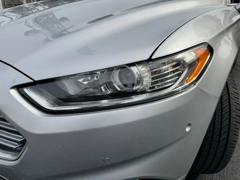 Used 2013 Ford Fusion Titanium image 10