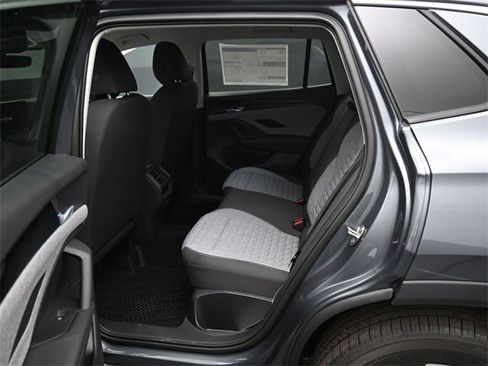 New 2026 Volkswagen Tiguan S image 11